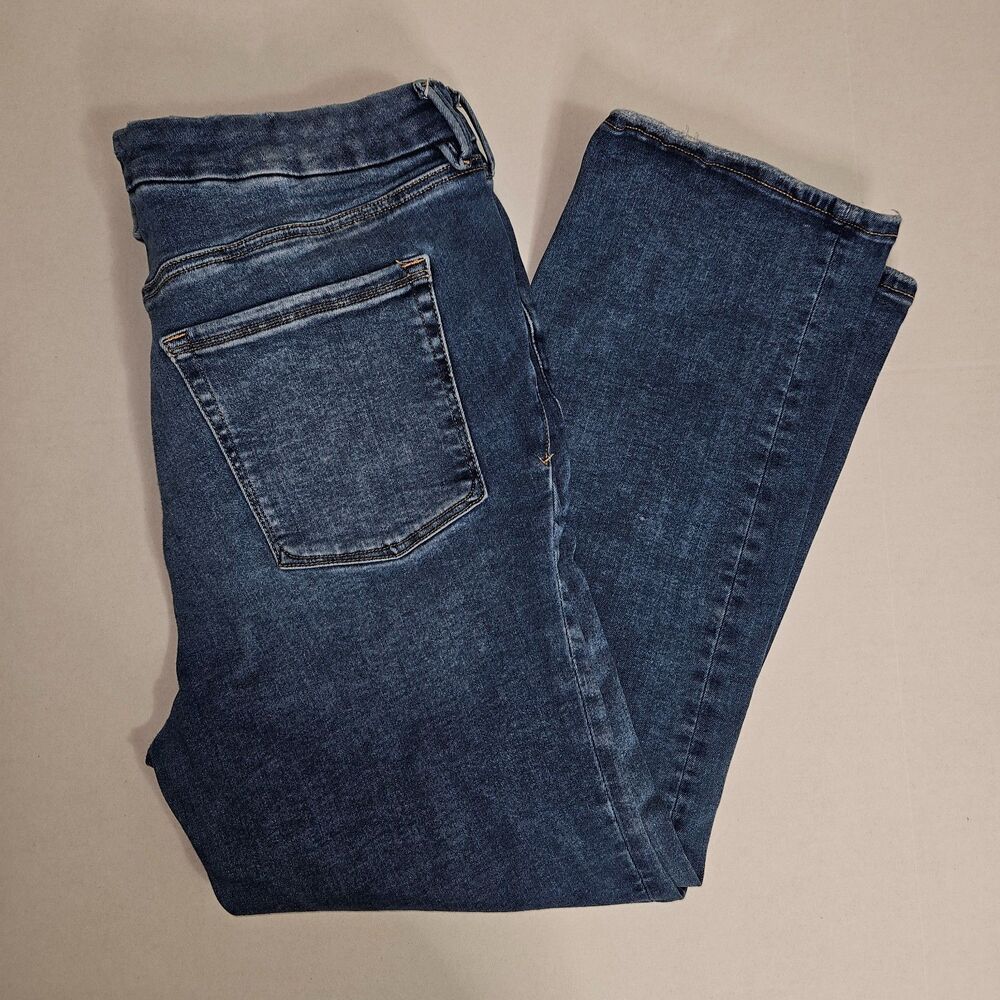 Good American Women's 14-18 High Rise Stretch Cropped Straight Leg Jean No Gap